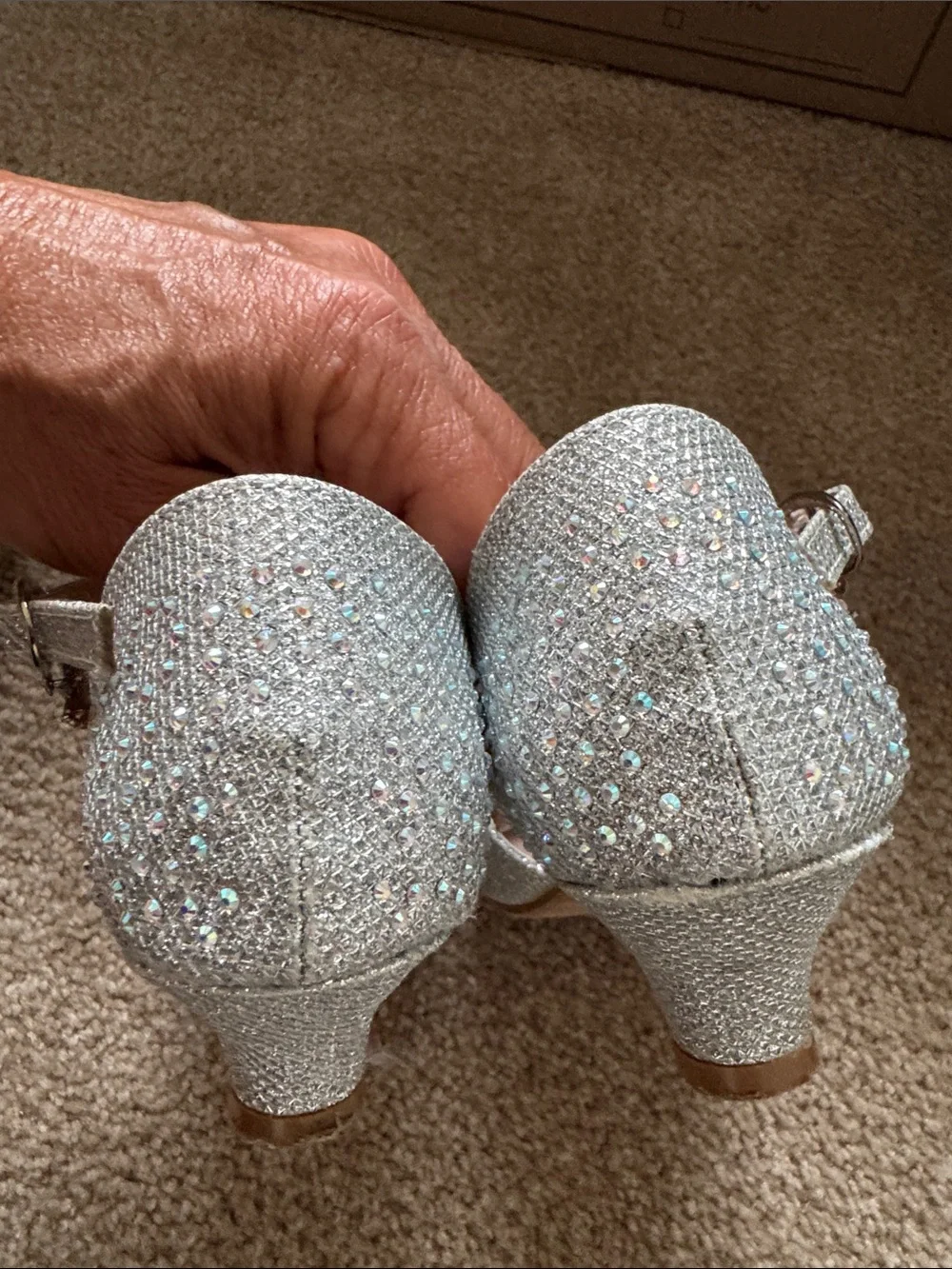 Link Girls' Silver Glitter Dress Shoes with Ankle Strap size 13